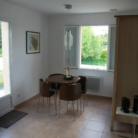 Villa In With Pool And Vineyards, Cleaning Included *