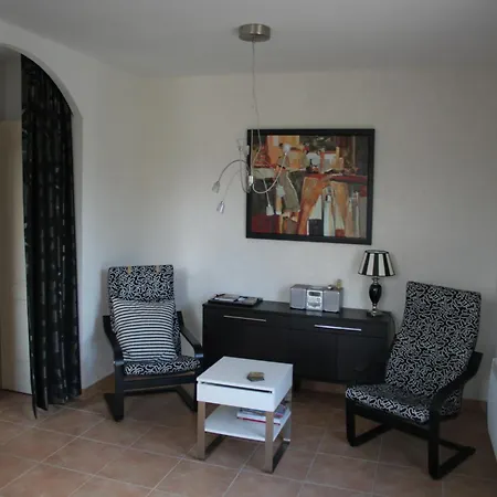 In With Pool And Vineyards, Cleaning Included Villa Segonzac (Charente)