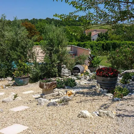 In With Pool And Vineyards, Cleaning Included Villa