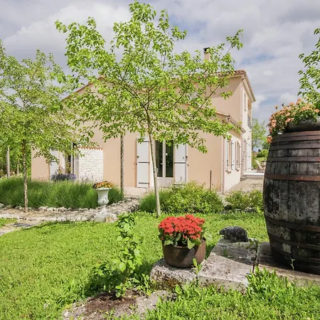 In With Pool And Vineyards, Cleaning Included * Segonzac (Charente)
